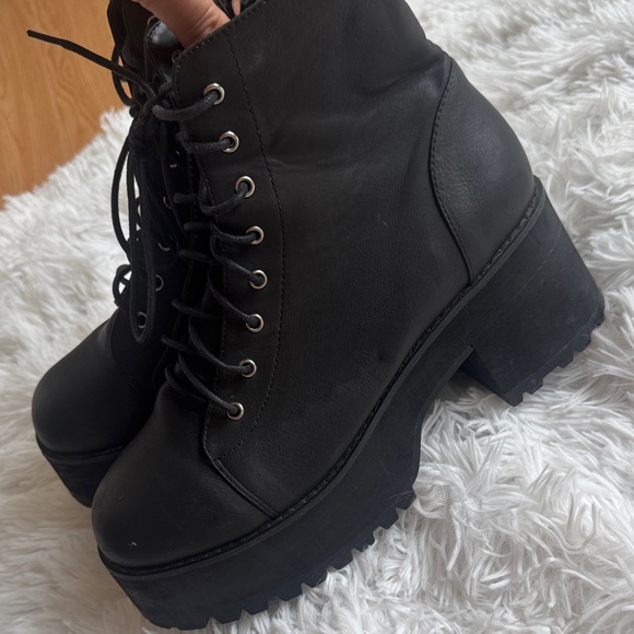 Dolls kill current mood raven Black Platform Lace-Up heeled Boots - Picture 3 of 6